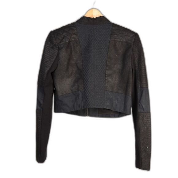 Bcbgmaxazria Cropped Black Zip Up Quilted Coat Jacket Size M - Picture 2 of 5